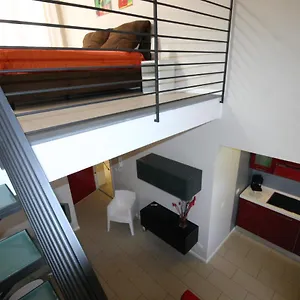 https://re-martino-residence.taorminaitalyhotels.com