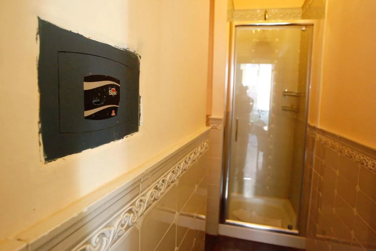 Casa De Fiori Apartments Rome 2*,  Italy